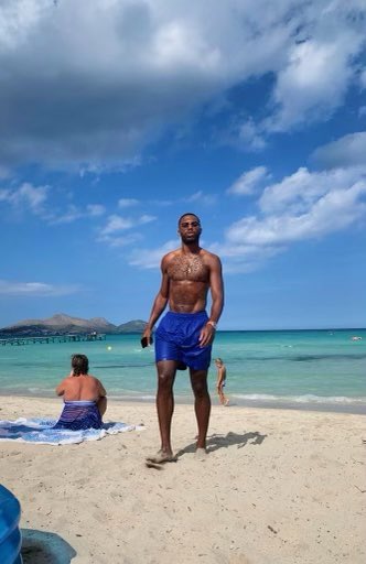 Daniel Sturridge tweet media