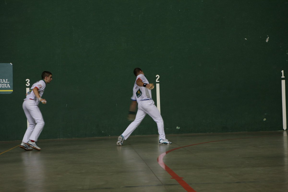 En el segundo partido promesas, ha sido un honor ver jugar a los delanteros
