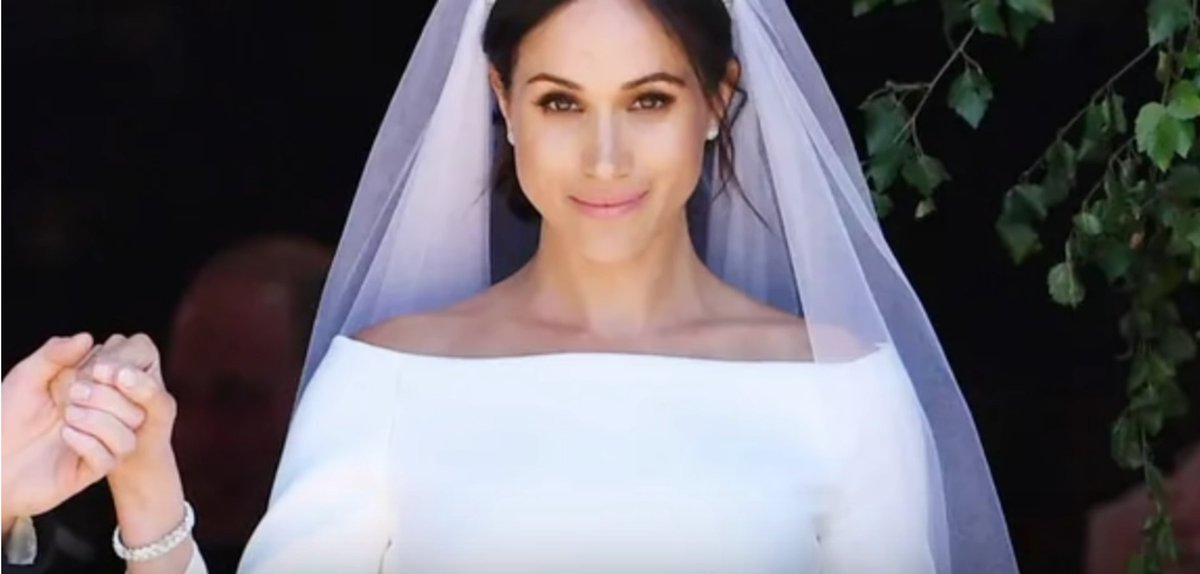 artbyskym's tweet photo. The look of #Truelove and #Truegreed #Duchess #Wedding https://t.co/JIdf4H7fkn