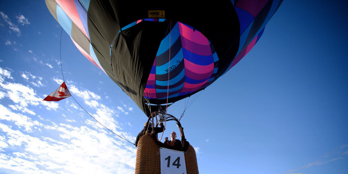 Set your alarms! #hiibf2021 passenger rides will be on sale starting at 7:00pm today, Tuesday, September 07, 2021 on our website: …geinninternationalballoonfestival.com/store/

#heritageinninternationalballoonfestival #hiibfrides #highriveralberta #travelalberta