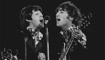 John and Paul share the microphone
The #Beatles