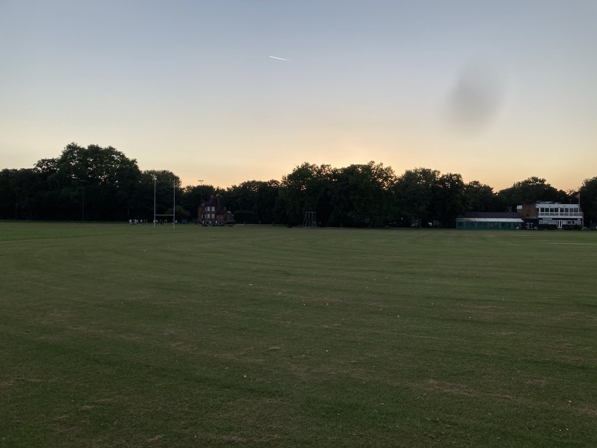 Last summer training session at Home Park #dashers #runnersofinstagram #loverunning