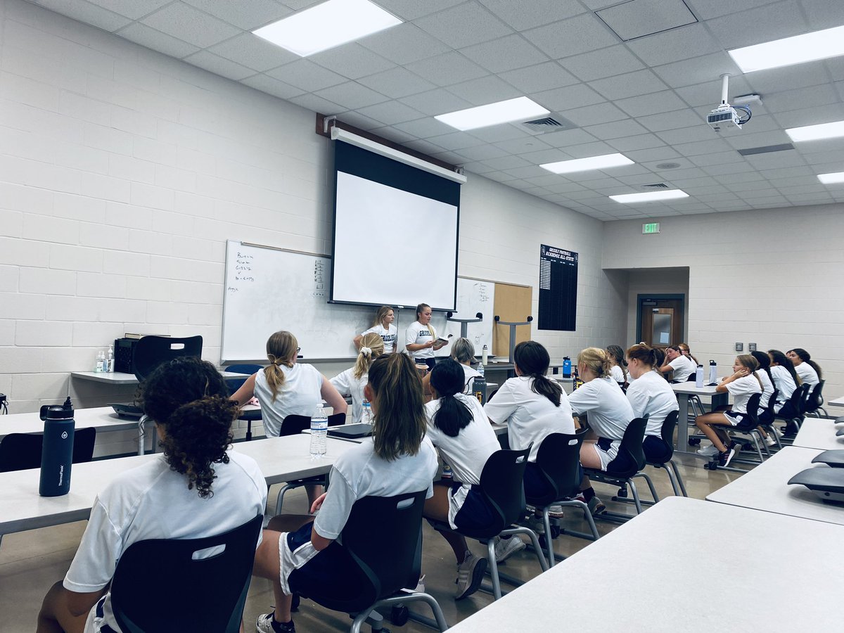 “Success comes from consistency, not moments.”

Thank you to Senior P Rileigh Harris + Senior RF Natalee Hoffman for our motivational Monday (on Tuesday this week😊) message!

This is a special group of young ladies!

#Team6 #3P #WTD #GlennGreatness #GrizzlyNation