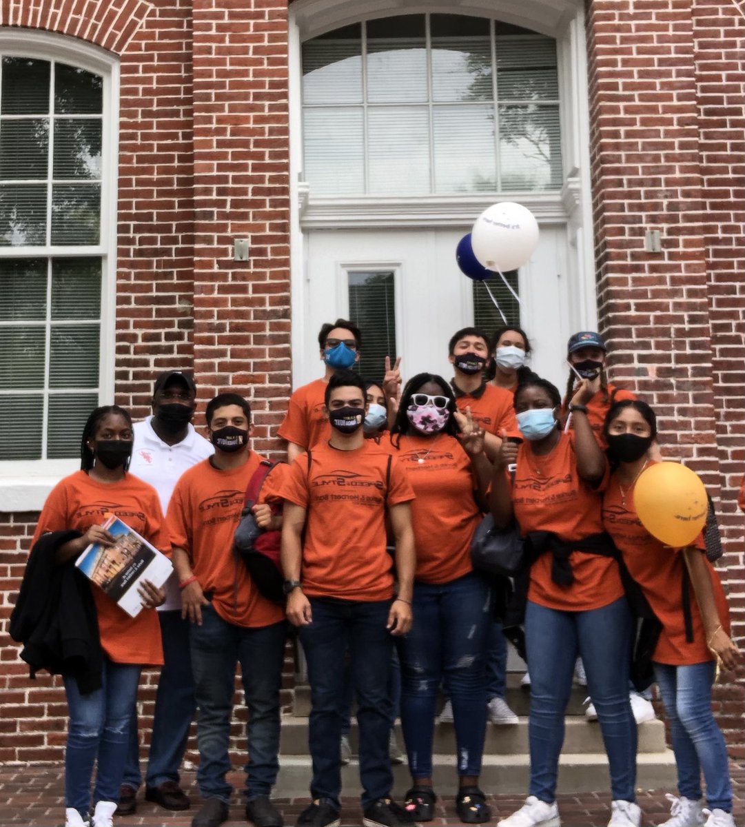 Today, our <a href="/ACHSJROTC/">Alexandria City High School JROTC Battalion</a> Cadets provided community service at the SpeedandStyle event in Old Town, Alexandria. We met lots of important figures such as Mayor Justin Wilson and Ms. Virginia.