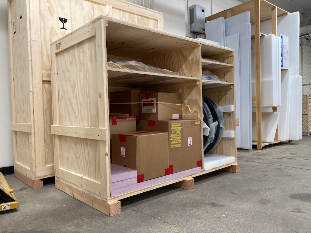 GuardianFAS's tweet image. Thank you @JewishMuseumMKE for trusting Guardian to design, build, and pack the traveling crates for #Blacklist. Kudos to @MuellerLowLife (art handler and artist David Mueller) and @MatthewVivirito for doing such fine work!
#CustomCrate #ArtCrate #TravelCrate #JewishMuseumMKE
