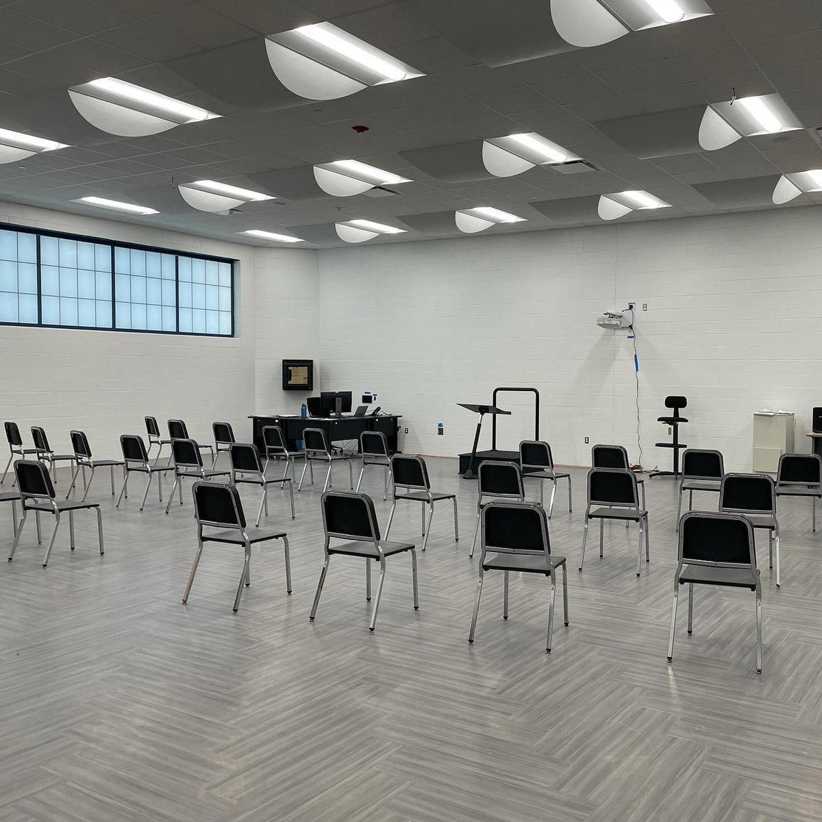 Novi Middle School Bands tweet media