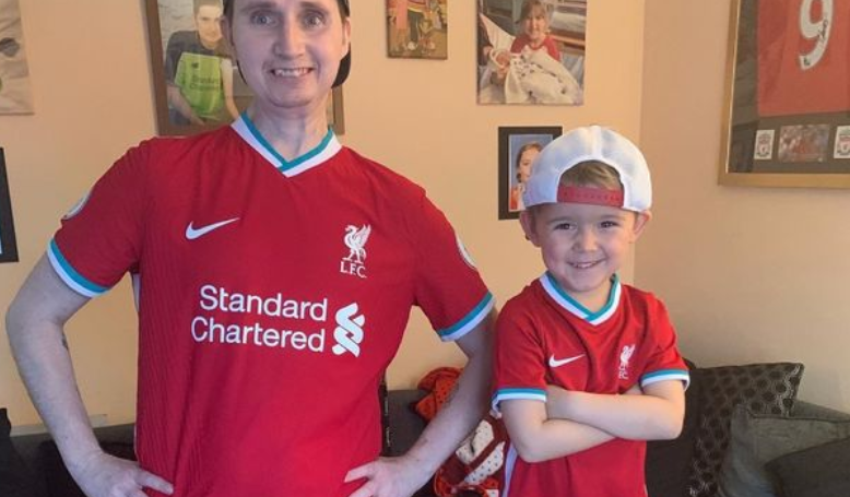 Inspirational dad and lifelong Liverpool fan Mark Quinn dies from cancer days after final message from hospice bed
bit.ly/3l5caam