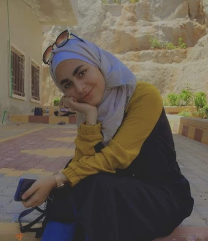 بتشبه كل صبية بإدلب، عاشت القهر الفرح النصر والهزيمة، جود شهيدة، متل بطلة حقيقية ودعتنا لنحمل الثأر...