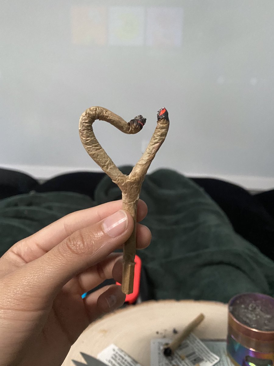 high af rn and I made this 😭