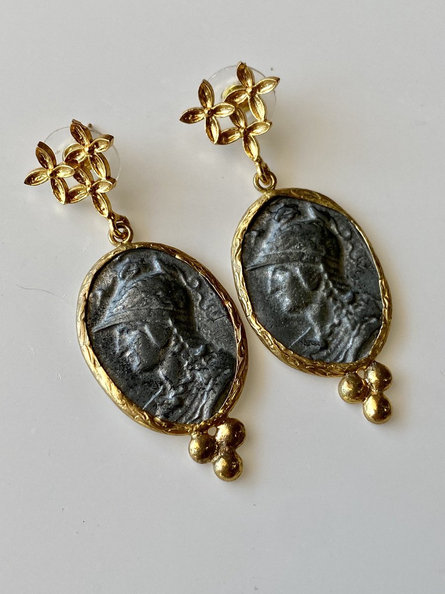 Alexander the Great coin earrings Gold & Silver available  on Saturday, September 25th from 12-4pm at 3416 Blackhawk Plaza Circle 
Danville, Ca. @ArtBlackhawk 
Don’t miss it!
#artsocialevent #jewelry #handmadejewelry #coin #replicacoins #BayArea #danvilleca #SanFrancisco