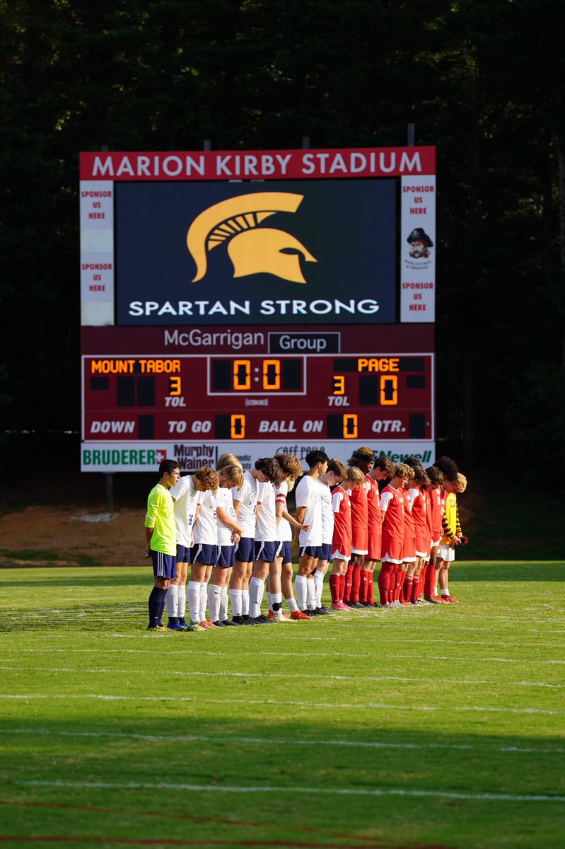 TeresaPInman's tweet photo. Moment of silence for @Tabor_City at @PagePiratesATH.  #spartanstrong @mttabor_sports https://t.co/Hi8ynAiry6