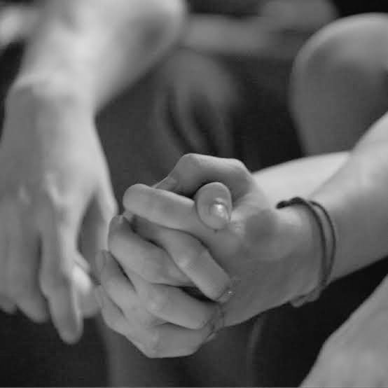 bleedsilence's tweet image. BrightWin Local AU.

——— 𝗙𝗮𝗶𝗻𝘁𝗹𝘆 𝗩𝗮𝗴𝘂𝗲.

Are we boyfriend or just a boy friend?