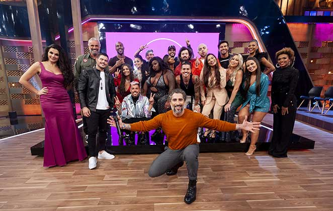 centralreality's tweet photo. Hoje completa um ano da estreia de A Fazenda 12, por muitos conhecida como a melhor edição do programa! #AFazenda13 https://t.co/DXETYqKlxF