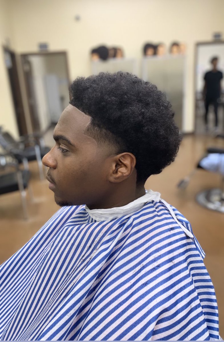NickMar41243369's tweet photo. BEFORE AND AFTER
#Haircut #cuts #Niles #Youngstown #Ohio https://t.co/SEQTr8lPIv