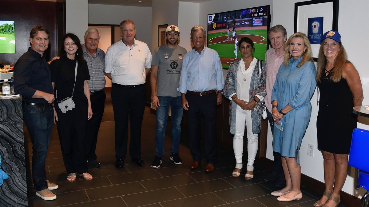 Braves's tweet photo. 🏁 @chaseelliott Night at the ballpark! 🏁 https://t.co/0ZW8iwcWe8