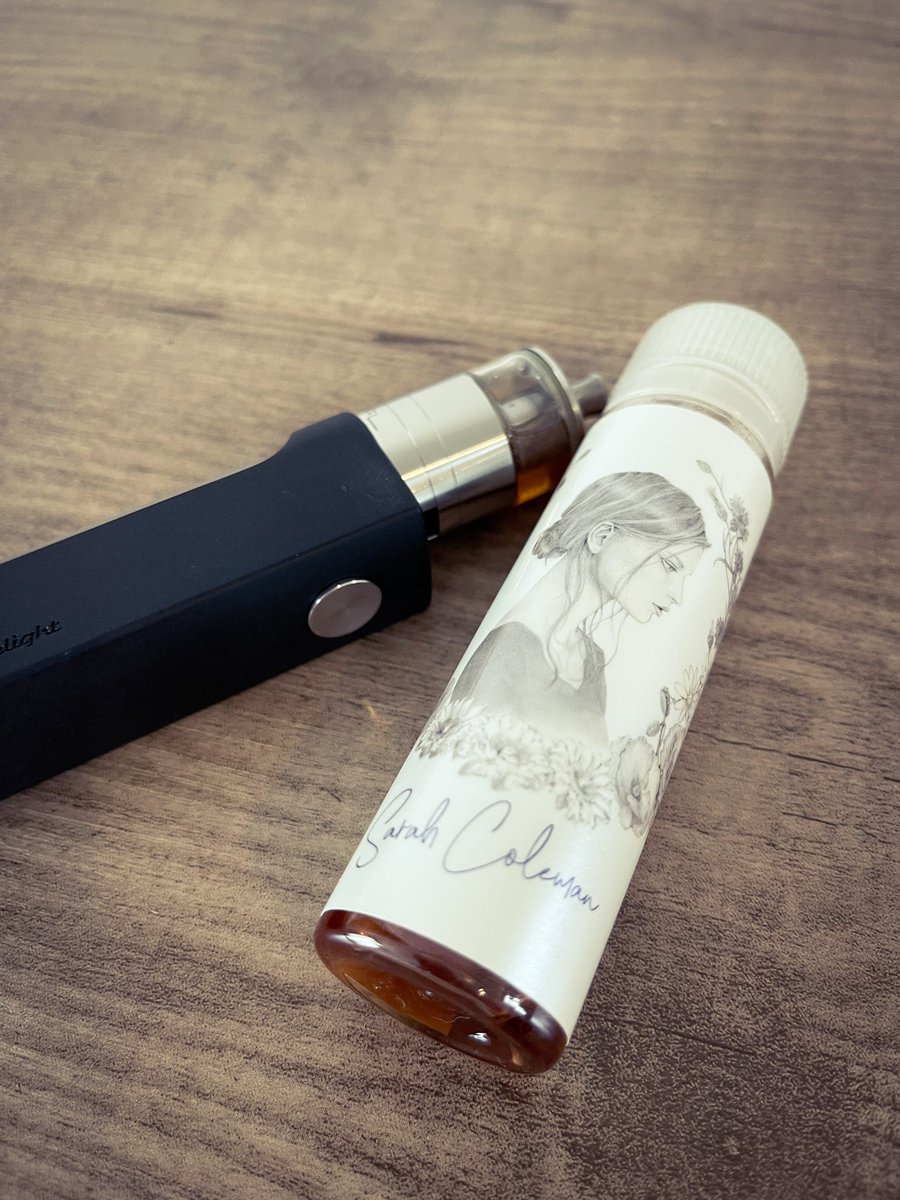 namelesselement's tweet photo. Wicket Mono Lite by Limelight Mechanics
 ×
Dvarw FL DL
 ×
Co-Duck by GRAM DripTips
 ×
 Sarah Coleman
by Nameless Element

Dvarw SS32ga 6パラ 内径4.0mm
4巻 0.29Ω

#vape #namelesselement #dvarwfldl #wicketmonolight #limelightmechanics #coduck #gramdriptips #sarahcoleman #khwmods https://t.co/WF3iBs7iVQ