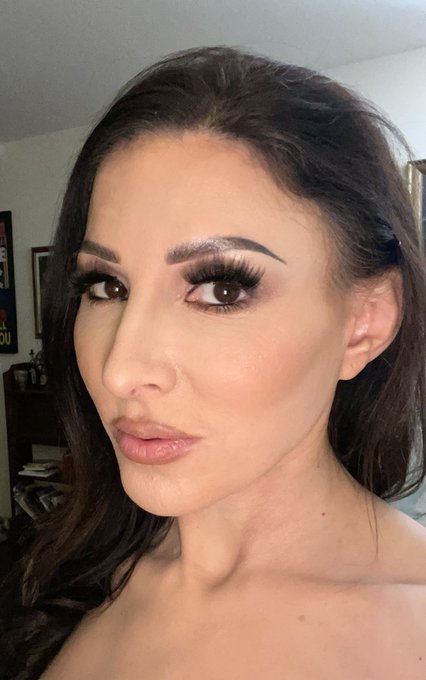 Was so fun with artist @alexxalexxiss glamming me up 😍 thanks @OCModeling https://t.co/NVqHbdKIh9<a class="tags" target="_blank" title="On Twitter" href="/?out=eyJ0eXAiOiJKV1QiLCJhbGciOiJIUzUxMiJ9.eyJpYXQiOjE3MjI5ODU4NDgsImlzcyI6InR3cG9ybnN0YXJzLmNvbSIsIm5iZiI6MTcyMjk4NTg0OCwiZXhwIjoxNzU0NTIxODQ4LCJyZWRpcmVjdF91cmwiOiJodHRwczovL3R3aXR0ZXIuY29tL2FsZXh4YWxleHhpc3MifQ._SUSRZSXhUNPabIwLF9YMhFJFV8wMQbgY0GdSccJNHxBt91fs3ooreVRiggnIGNBFWlaC5f_05vdxicXTzNEjA">@alexxalexxiss</a>