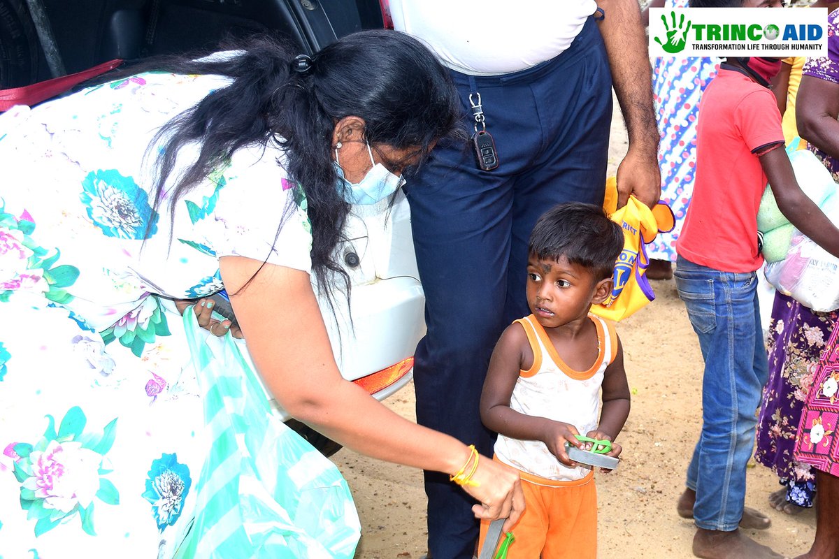 RHareharan's tweet photo. Dry food for less fortunate peoples
Place: kathiravelly Batticaloa
Date: 01-09-2021
Families: 48 https://t.co/Vo6bHA3Uvu