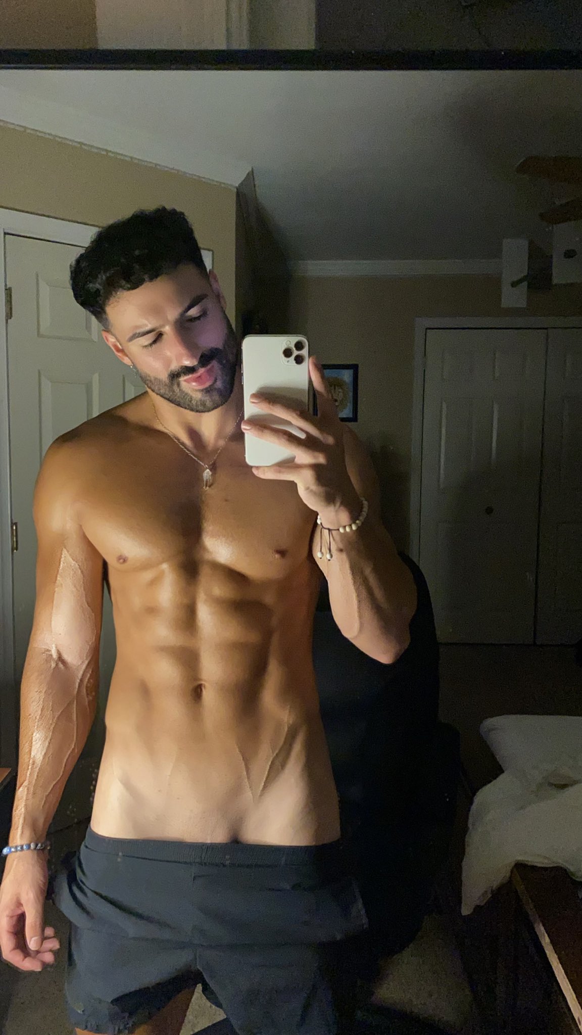 Experience Nicolli's flavor