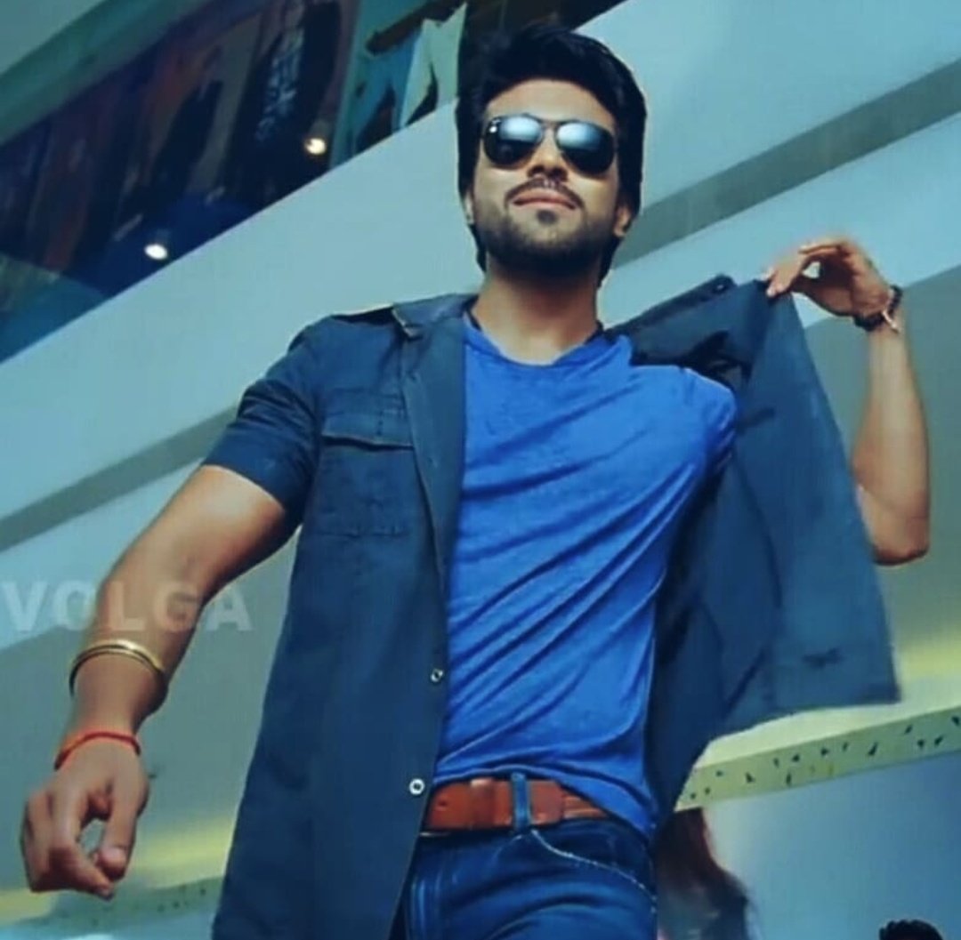 Charan_Universe's tweet photo. @SVC_official @shankarshanmugh @AlwaysRamCharan @advani_kiara @MusicThaman @DOP_Tirru @ramjowrites @saimadhav_burra 🥁🥁🕺🕺

#RC15 #RC15Begins 
@AlwaysRamCharan https://t.co/Rr6qsvsRyU