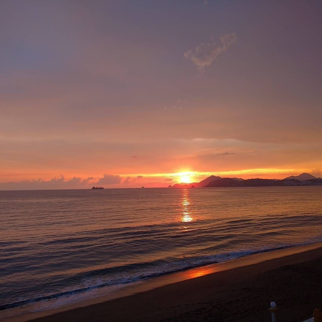 ALICIAVILLASEn9's tweet photo. #MegustadeMexico #ManzanilloColima #IxtapaZihuatanejo
@ULISESCENTENO https://t.co/lc7CvPkzr3
