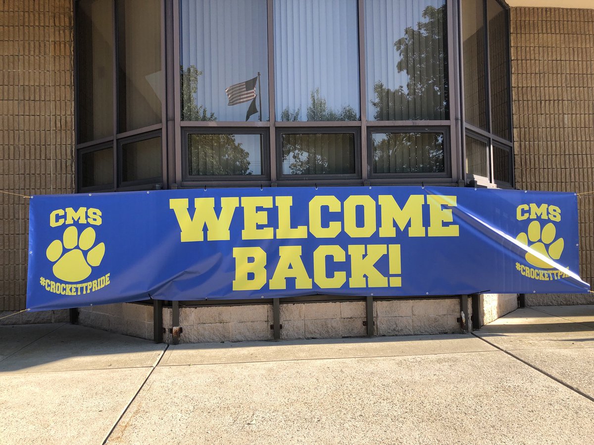 HTSD_Crockett's tweet photo. Cougars-We are so excited to welcome you back! ⁦@ClarkeHolmes16⁩ ⁦@WeAreHTSD⁩ https://t.co/TR7TlawGPq