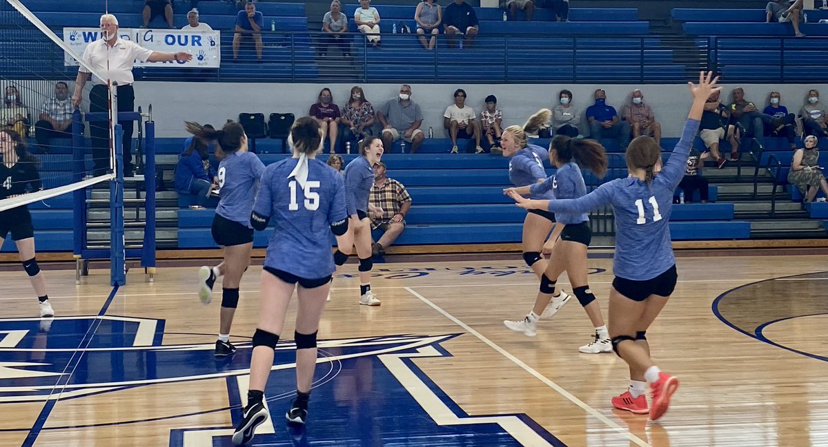 🏐 LADY HAWKS VOLLEYBALL win set 1 over North Hardin Christian 25-20. <a href="/LCHeraldNews/">LaRue County Herald News</a>