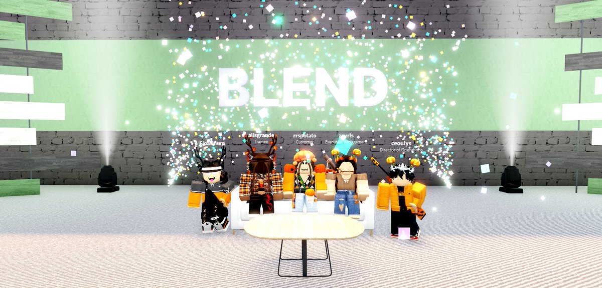 BlendROBLOX's tweet photo. The Blend Autumn Spirit Week has now ended! Thank you to everyone who participated in any event! Your rewards will be issued 2 weeks from now due to Roblox limitations! 

We had so much fun at the Fashion Show, and got to see so many great outfits! Bad, boujee, and chic! https://t.co/TJ3Jip6yvB