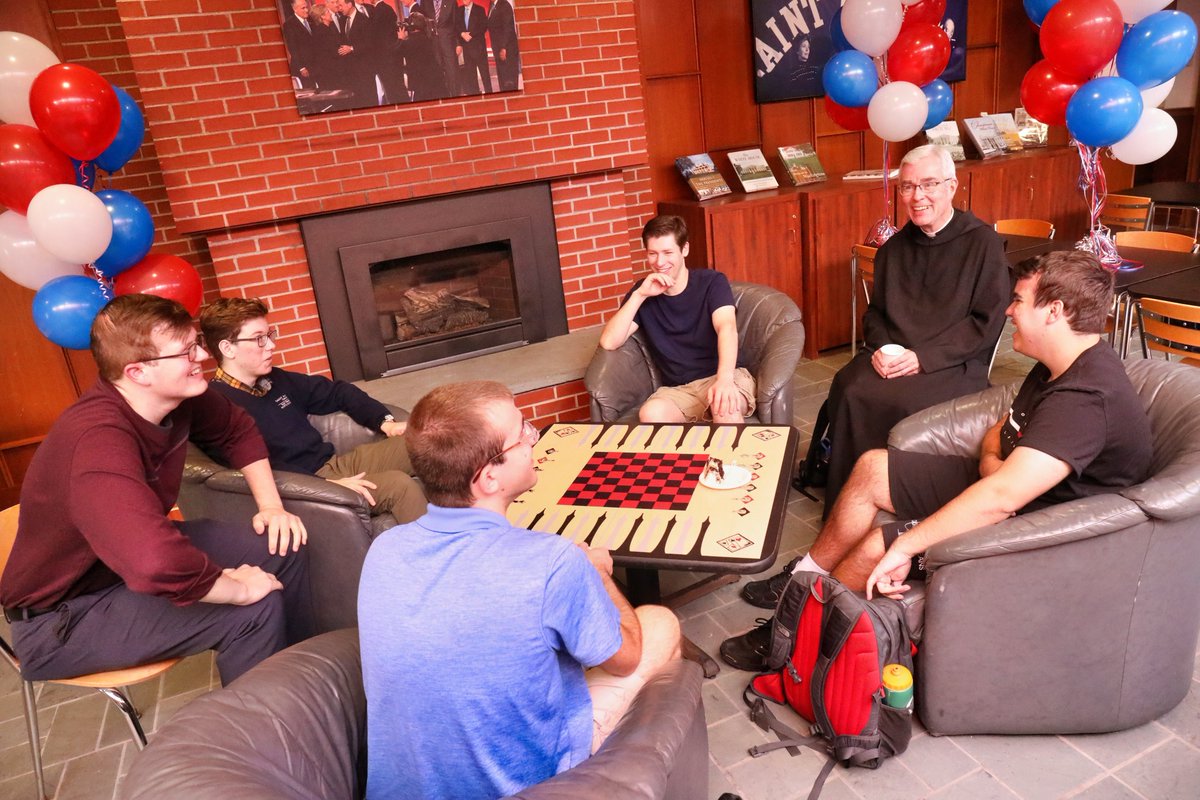 SaintAnselm's tweet photo. Happy 20th birthday to the New Hampshire Institute of Politics! 🥳🎂 We were so excited to celebrate @nhiop for twenty years of educating, engaging, and empowering citizens in the American political experience. 

Learn more: https://t.co/eqAkKsXCvl

@NeilLevesque @NHIOP_Ambs https://t.co/hVGyq907OY