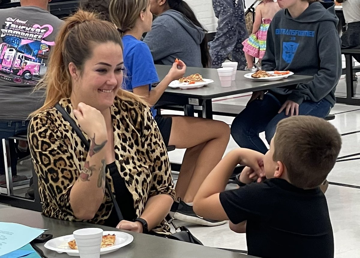 Our first Prime Time Family Reading Night was a hit! We had 29 families gather to eat pizza, receive a couple of books to take home, and hear some awesome stories! #npspanthers
