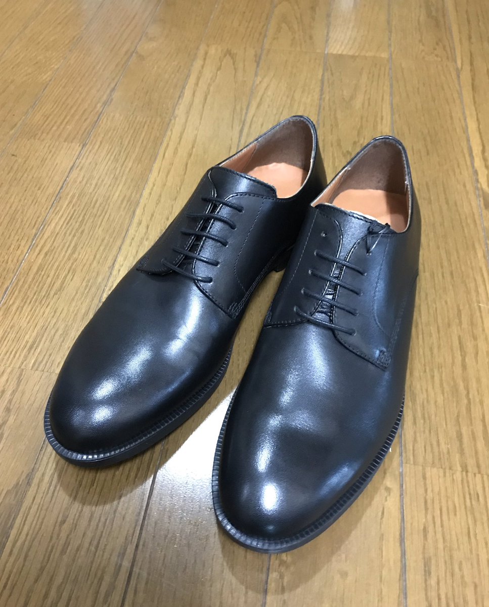 501xxHdk's tweet photo. GUリアルレザーダービーシューズ
中々いい感じです😏 https://t.co/O1ibR5yaLd