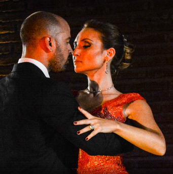 Viasudca's tweet photo. Tango is one of the most genuine and original cultural expressions in the Rio de la Plata, and Montevideo offers enchanting surroundings to get carried away by the rhythm of its music.
Read more 
https://t.co/oZUUAusbxK

#tango #Uruguay https://t.co/Dn1DGr0NUi