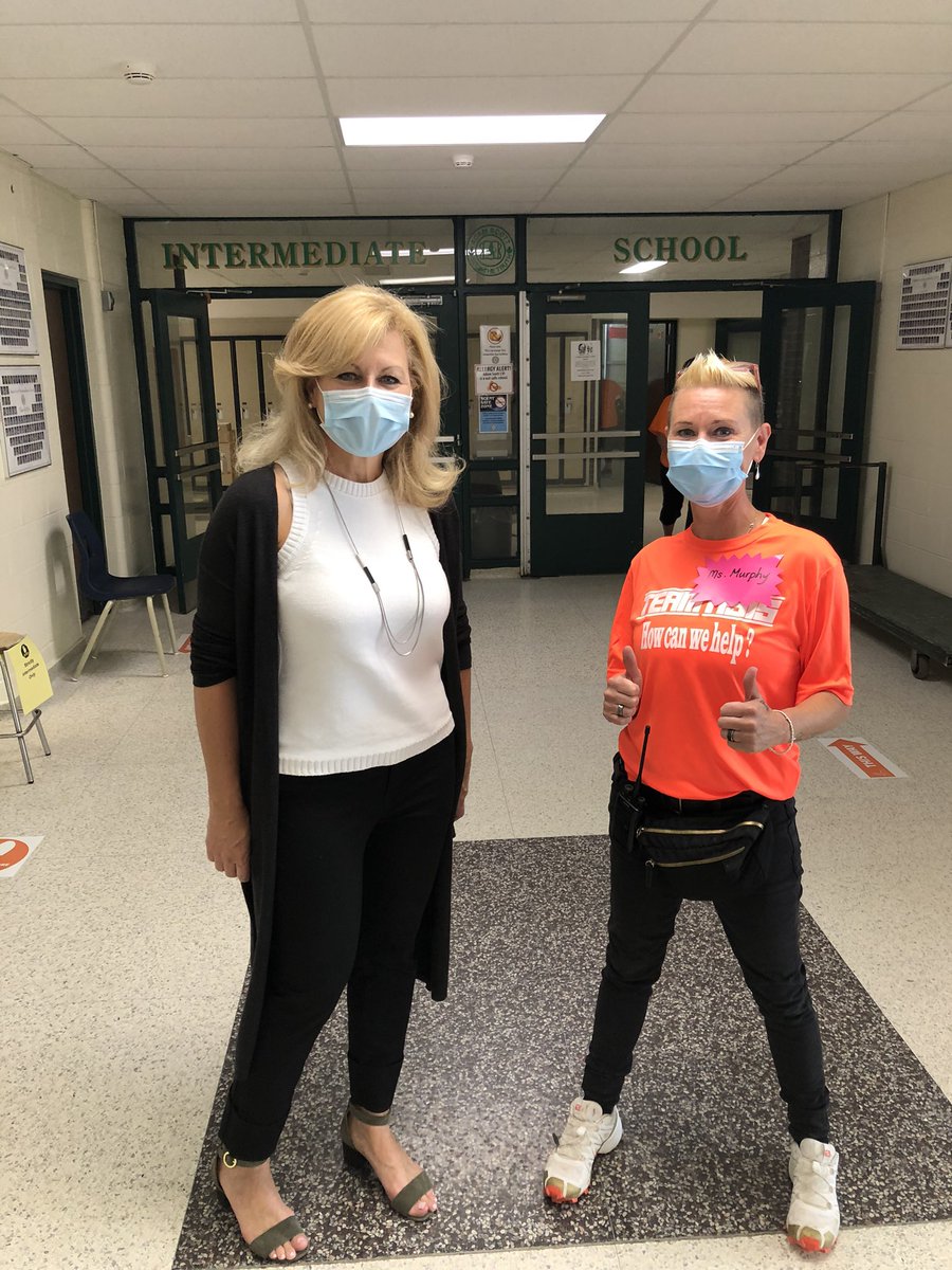 Amazing first day! Thank you <a href="/rita_russo/">Rita Russo</a> for your visit to our school! #kprfirstday