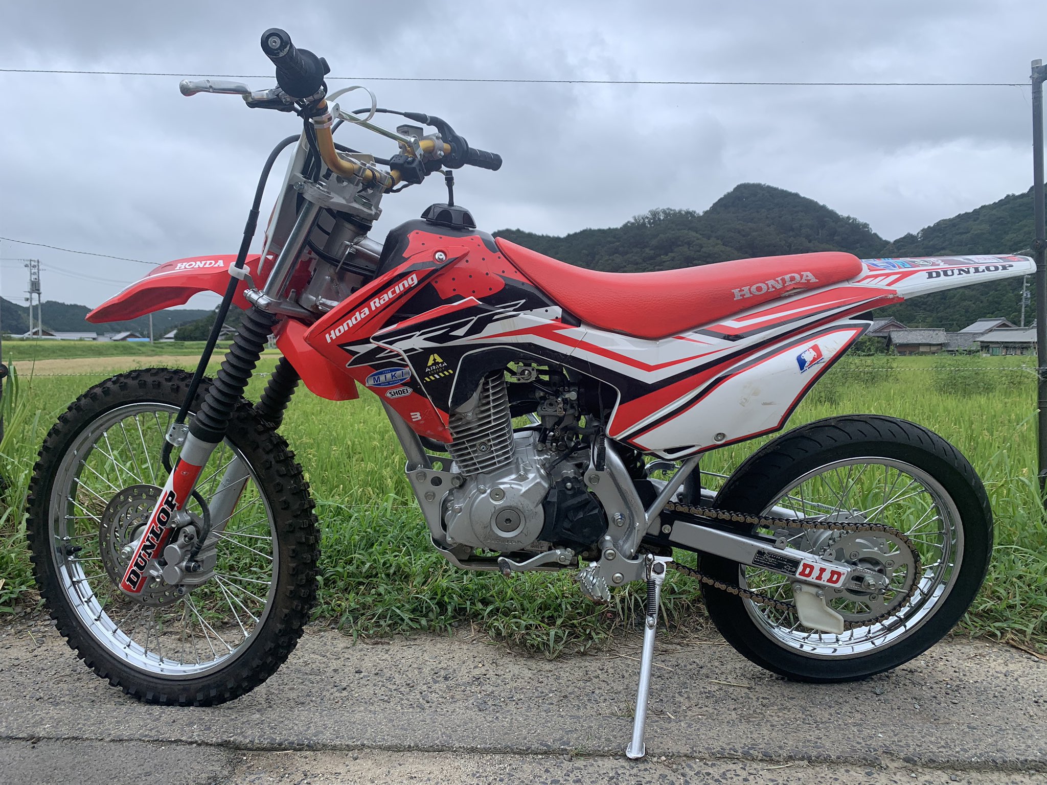 フランシスコ ヒラオ ザビエル For Sale Crf125f キャブ車 29 8万円 メインはロードで使用 スクール レース イベントでの受け渡しも可能です Forsale Crf125f Flattrack フラットトラック モトクロス エンデューロ T Co 9zmrndpoya
