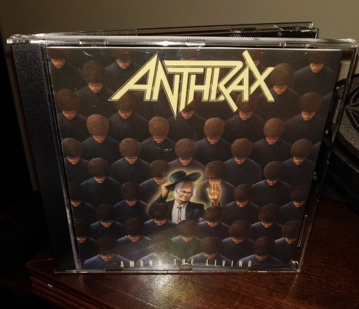 'Think before you speak
Or suffer for your words
Learn to give respect that others give to you
Oh, the best you can do' 🤎 🍻

#Anthrax #AmongTheLiving #NowPlaying #ThrashMetal #Playlist #Metal #PlayingNow #CD