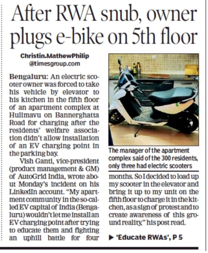 ChristinMP_'s tweet photo. An electric scooter owner was forced to take his vehicle by elevator to his kitchen in the 5th floor of an apartment complex at Hulimavu on Bannerghatta Road for charging after the residents’ welfare association didn’t allow installation of an EV charging point in the parking bay https://t.co/UcmZq9ZBlz