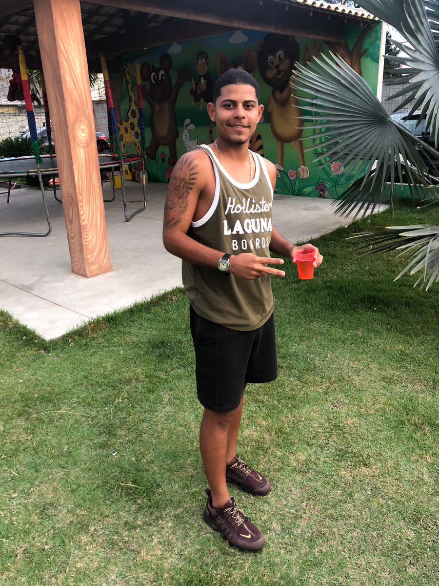 eujorginhoo7's tweet photo. Malandragem de verdade é viver... 😎 https://t.co/xVZwPcnFeT