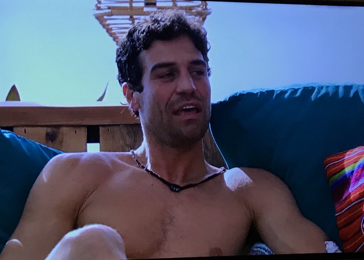 SuperVOGirl's tweet image. Professor Grocery Joe’s Bachelorology 101 is in session #bachelorinparadiseabc #bachelorinparadise #Bachelor