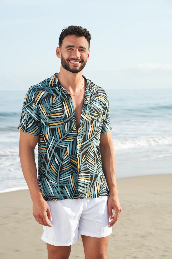 BachelorBob_'s tweet photo. ✨Just a gentle reminder✨ to not let Chris and Alana distract you from the real villains 
 
#BachelorInParadise https://t.co/Pubp79CBWv