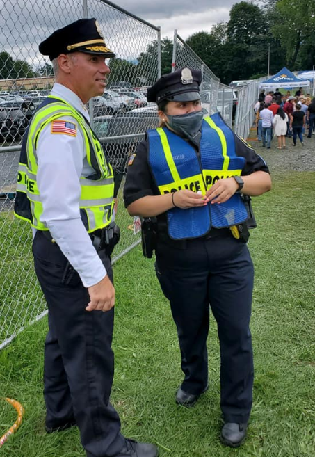 newburgh_of's tweet photo. Chief Geraci and Sgt Portillo at Rodeo Event. https://t.co/vGS5O21PED