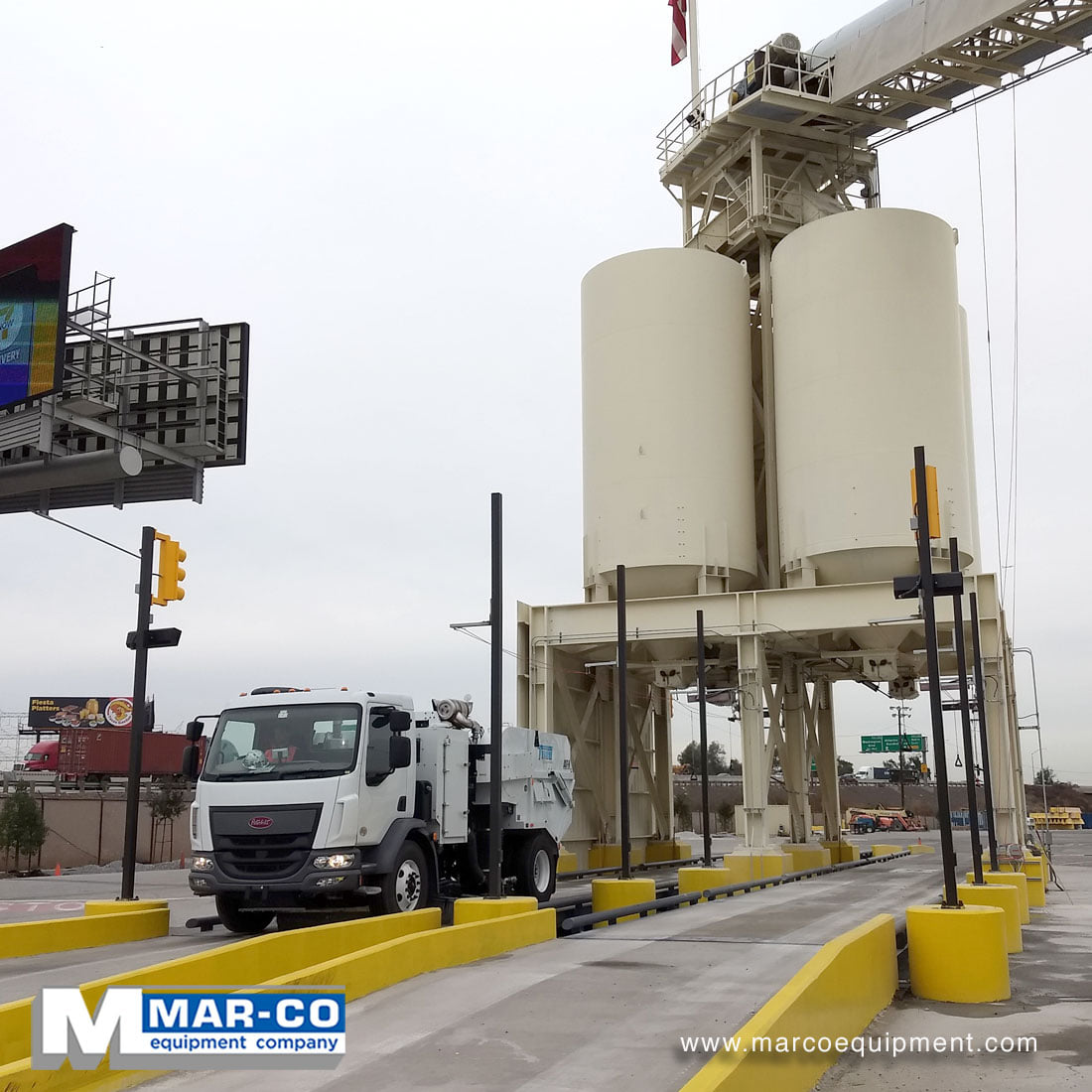 MarCoEquip's tweet photo. Demonstration of a #TYMCODST6! 💦
#TYMCO #StreetSweepers #TYMCOStreetSweepers
You can see it in action 📞 800-423-6220.
--
#TYMCO #tymcodst6 #airdontwear #publicworks #marcoequip #sweepernation #waterconservation #streetsweeper #streetsweepers #sweepers #scrubbers @TYMCO https://t.co/So6xEO31cI