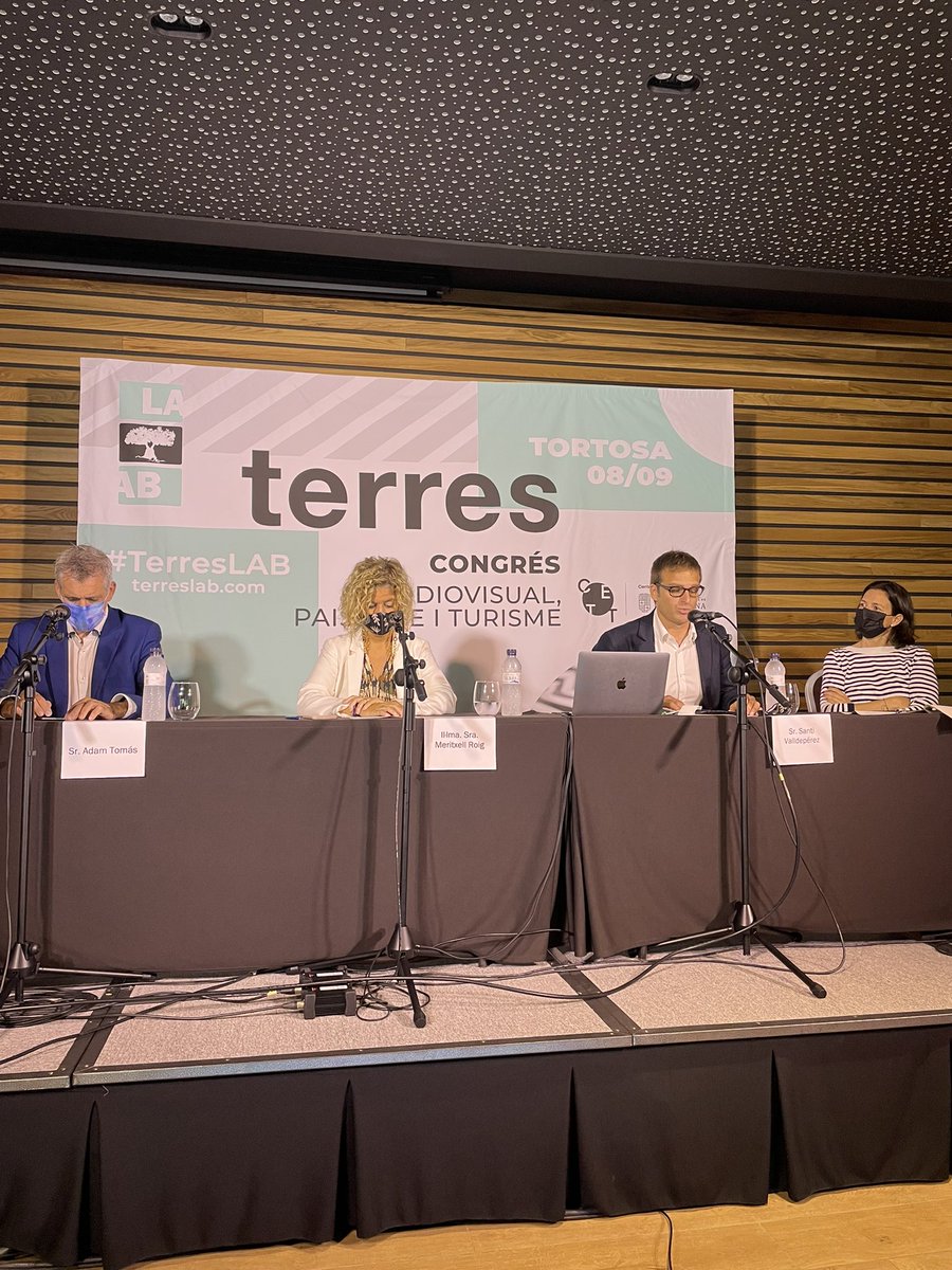 xapallares's tweet photo. Des de l @ideceinstitut participem activament #TerresLAB congrès audiovisual paissatge i turisme. Treballem activament al costat del sector turístic de #terresdelebre https://t.co/tZ45lEk3tH
