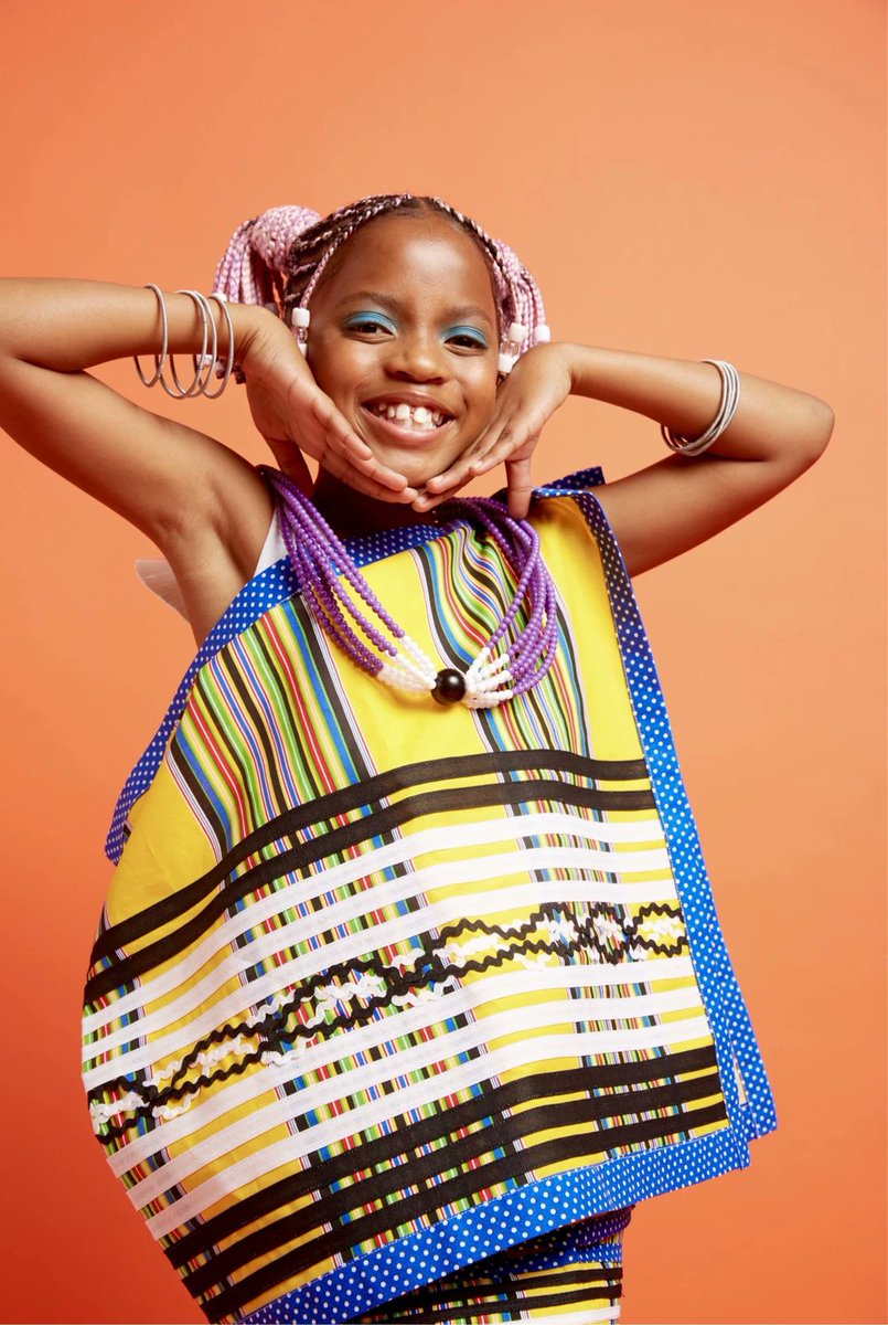 ShoMadjozi's tweet photo. Thanks so much to everyone who has ordered #miniheritage items! 🥺🤗🙏🏽 You still have 24 hours to get orders in ❤️💓🎉 order at https://t.co/AOsFYZ8Jvc https://t.co/RWo0hOFE9b