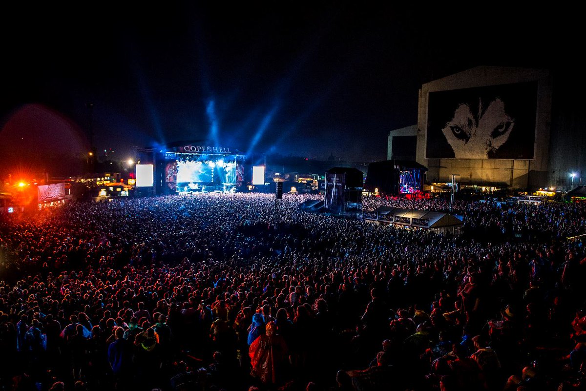 Fremover bliver det Tuborgs opgave at slukke tørsten hos de mere end 35.000 loyale sjæle på COPENHELL. ”Selvfølgelig skal det mægtigste ølbrand inden for musik også være en del af landets største metalfestival,” siger festivalchef Jeppe Nissen. 

Læs mere: carlsbergdanmark.dk/newsroom/tubor…