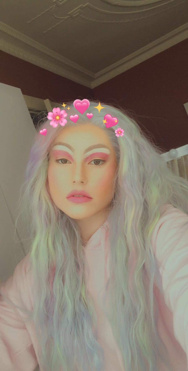 Georgia_Berry_'s tweet photo. ✨💕🌸 https://t.co/EAgOgizZWA