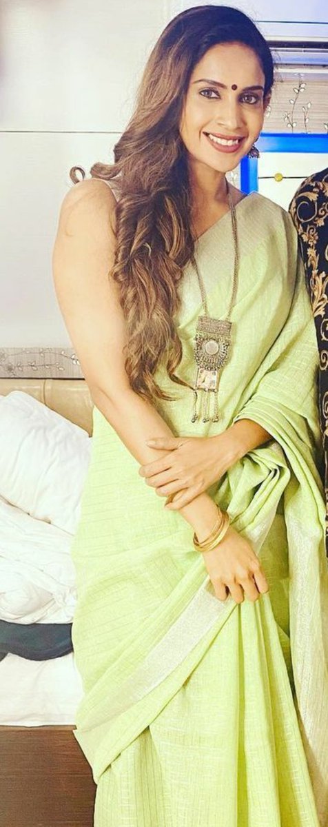 AkashTamannaah's tweet photo. Enna pombala daa🤤🤤😍😍😍ipa kooda ivaluku adimai ah enna sonnaalum seialam 🤤but first iva kaala nakki clean pannanum pola irruku!!! https://t.co/czsCdTEQ8G