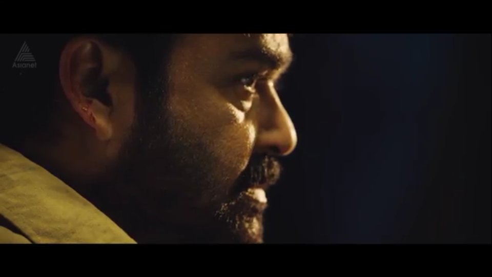 TheBossOfPeaky's tweet photo. The Moment Theatre Halls Exploded- Jayaraman Turn🔥 "അയാൾക്കന്നല്ല സർ,  നേരിട്ടെന്നെ വെല്ലു വിളിക്കുന്ന ആർക്കും അതിനു കഴിയില്ല"   

#5YearsOfBBOppam

#Drishyam2 ● @Mohanlal https://t.co/hyjmkJcaH1