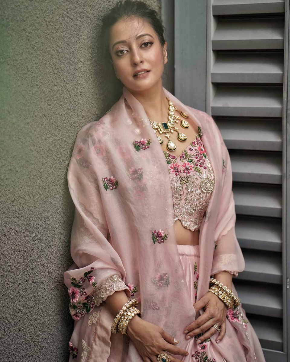 happi_time_offi's tweet photo. #RimaSen #reemasen #wednesdaythought #Wednesdayvibe https://t.co/Xcc5ATJu5c