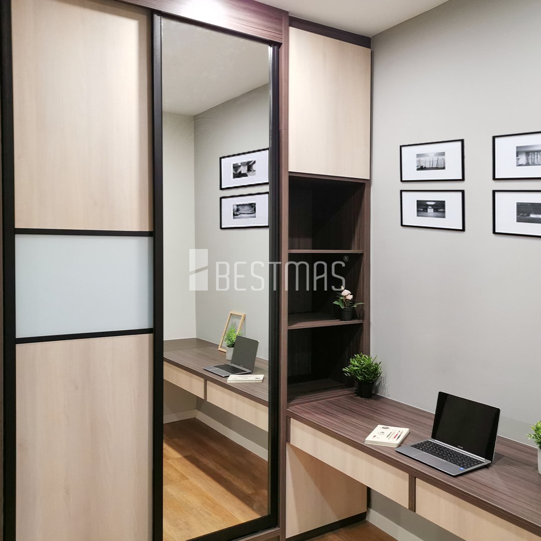 Bestmas_fdsb's tweet image. 𝗕𝘂𝗶𝗹𝘁-𝗶𝗻 𝗪𝗮𝗿𝗱𝗿𝗼𝗯𝗲
A built-in wardrobe adds more than just pure practicality to your home. With Bestmas, we offer more than just a simple wardrobe. We even provide a service for customized built-in wardrobes.

#Bestmas #InteriorDesign #builtinwardrobe #wardrobe
