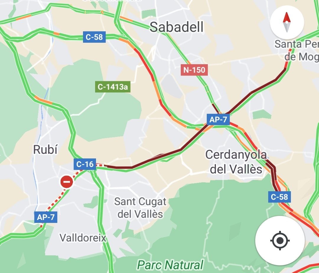 antiradarcatala's tweet photo. Comencem el dia amb l'AP-7 tallada a l'altura de Sant Cugat del Vallès on ahir va cremar un camió sentit Tarragona. El tall afecta per contagi la C-58 als dos sentits de la marxa i la B-30, lateral, per on es desvia. I la pregunta, no hi hagut prou temps per retirar la ferralla? https://t.co/OI4gRI3FId